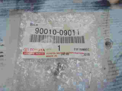 Bulb  Toyota RAV4 9001009011 90010-09011