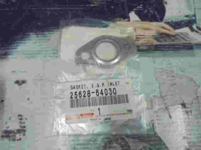 Gasket Egr Inlet  Toyota Carina T19 Avensis T22 2562864030 25628-64030.