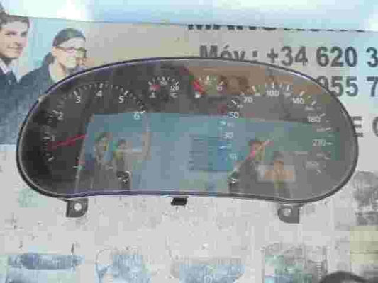 Kombiinstrument Tacho Audi A3 1.9 TDI 8L0919880C 8L0 919 880 C