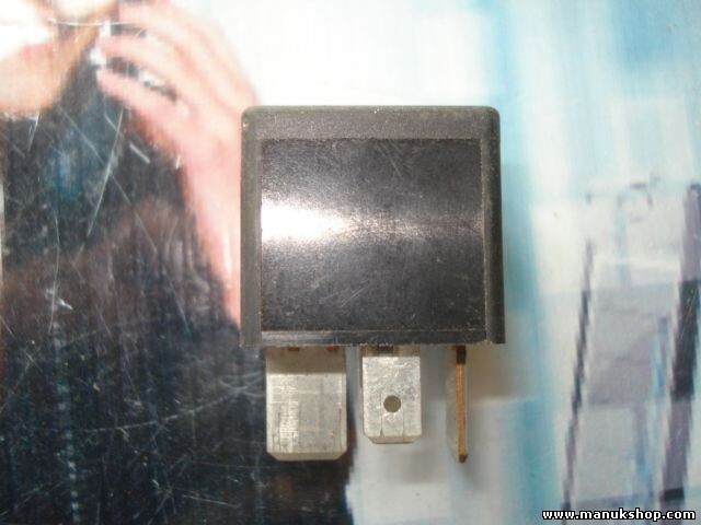 Relais Nebelscheinwerfer Volkswagen T4 Golf 3 Polo Bora Audi Lupo 95VW10K705CA