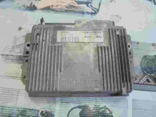 Motorsteuergerät  Renault Clio II HOM7700867270 7700114236 SIEMENS S115303202B