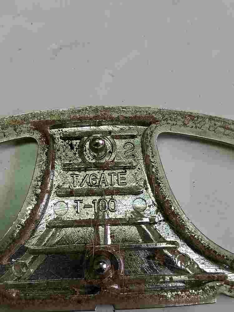Emblem Daewoo T/GATE T100 T-100 9.cm
