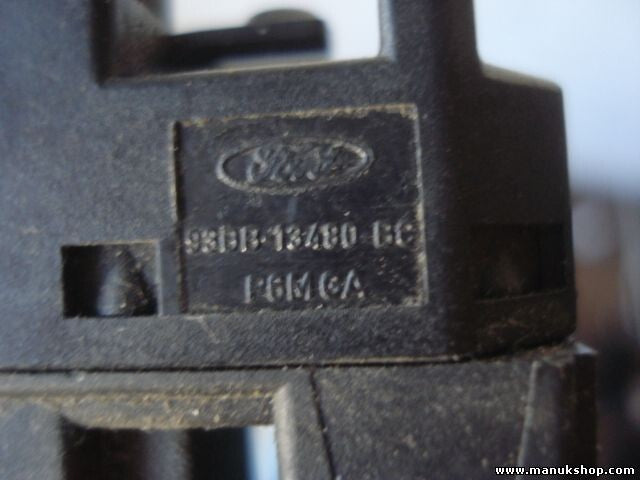 Bremslichtschalter Ford Mondeo Focus 93BB13480BC