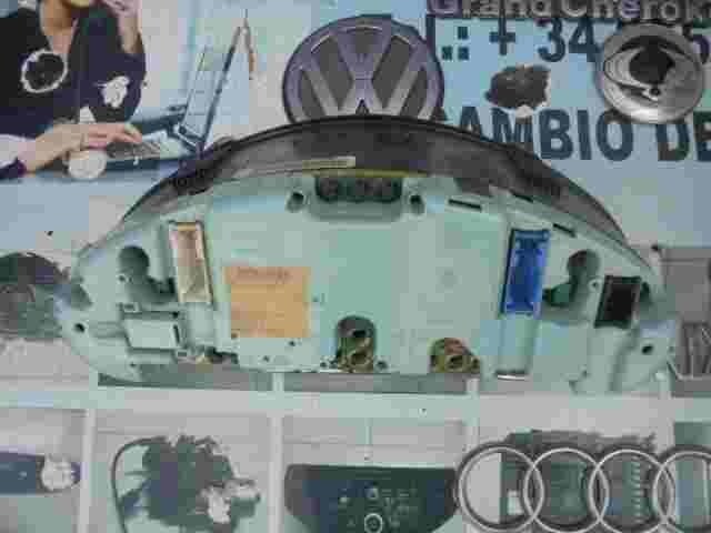 Kombiinstrument Tacho BMW 3 E36 8362846 8 362 846 62118362846 VDO 110008645014