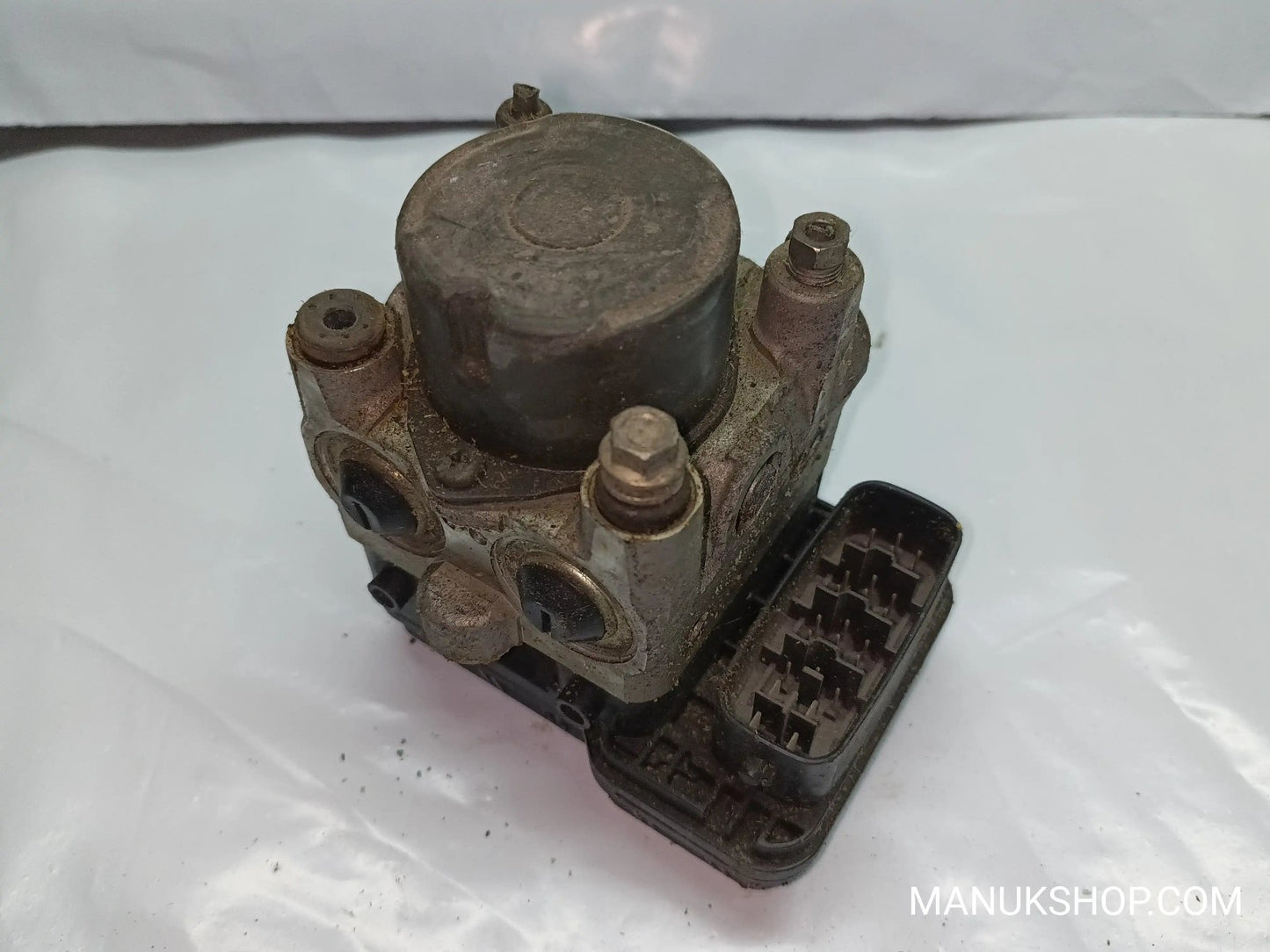 ABS Hydraulikblock  Toyota Celica 4451020340 8954120220  133800-0050 1338000050