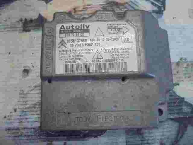 Airbagsensor Airbagsteuergerät Citroen C4 (AK) 9658137980 603725800
