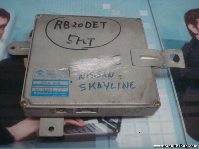 Motorsteuergerät Nissan Skyline GT (R34),1998–2002 2371M04U01 MEC-R126R HITACHI