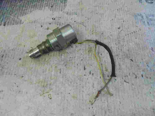 Magnetventil Einspritzpumpe VW Volkswagen Polo 1.9 D R8444B955C P02R 06Z
