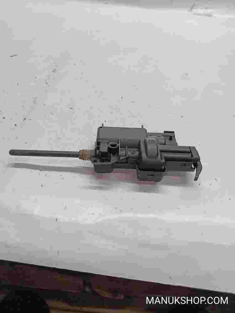 Stellmotor Tankklappe Renault Scenic Megane Valeo CX0 8200305732A