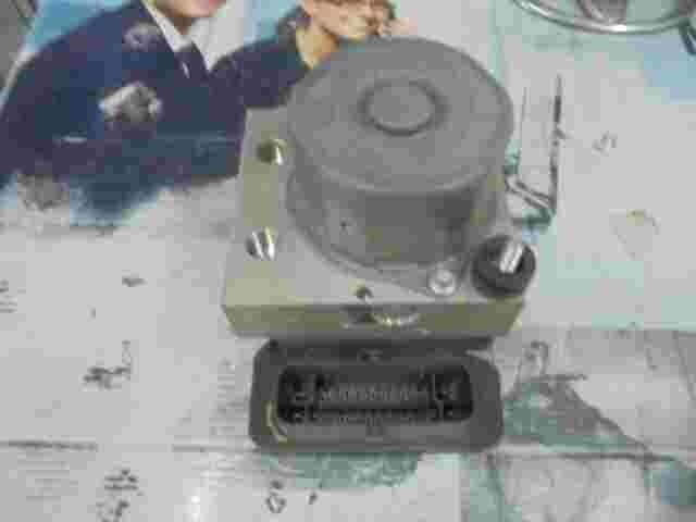 ABS Hydraulikblock Dacia Duster 476607477R 47 66 074 77R 0265956403 2265106516