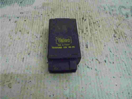 Wischerrelais Citroen Peugeot VALEO 73101302 12V