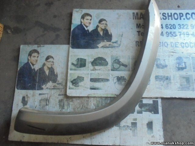 Leiste Zierleiste Kotflügel links Nissan Patror GR Y61 63813VB000 63813 VB 000