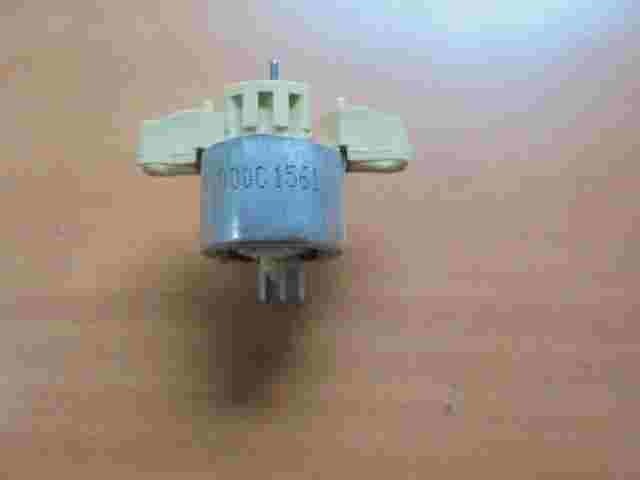 Schrittmotor Tankanzeige Mercedes-Benz Vito W638 A0004466021 A0004465221