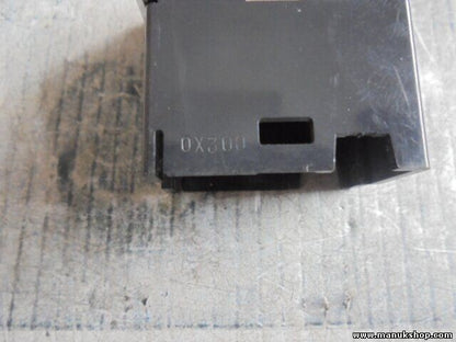 Nebelscheinwerfer Schalter Nissan NILES 0X300