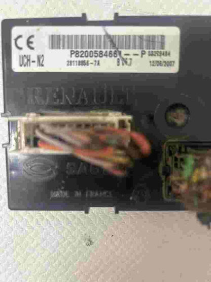 Sicherungskasten Renault Kangoo UCH-N2 P8200584661P P8200584661 P 281188567A