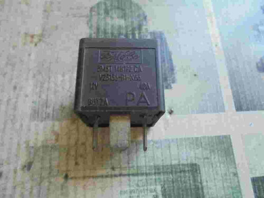 Relais Ford FoMoCo 5M5T14B192CA 5M5T 14B192 CA V23136-B1-X66 V23136B1X66