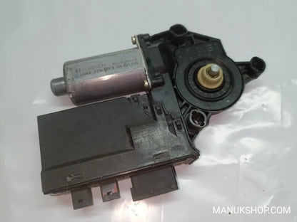 Fensterheber motor vorne recht Peugeot 307 0130821766 9637130480 990831-101