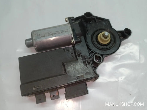 Fensterheber motor vorne recht Peugeot 307 0130821766 9637130480 990831-101
