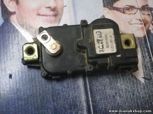 Stellmotor Zentralverriegelung Tür vorne links Ssang Yong Korando KJ 8835005001