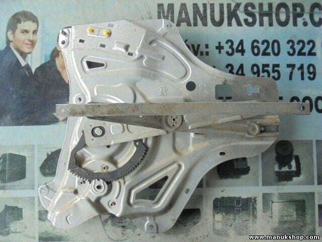 Fensterheber elektrisch Vorne Links Hyundai 824702Y010 M18S 000803