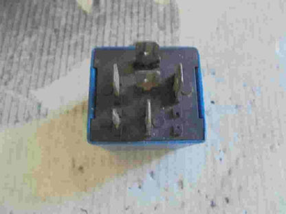Relais  Peugeot 205 G CARTIER 12V 02406 02 406