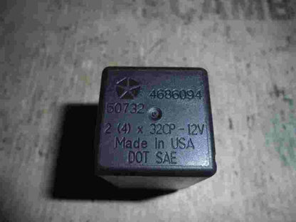 Blinker relais Chrysler 4686094 50732