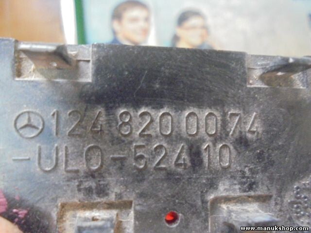 Türwarnleuchte Mercedes-Benz W124 W220 W140 1248200074 124 820 00 74 UL0-524 10