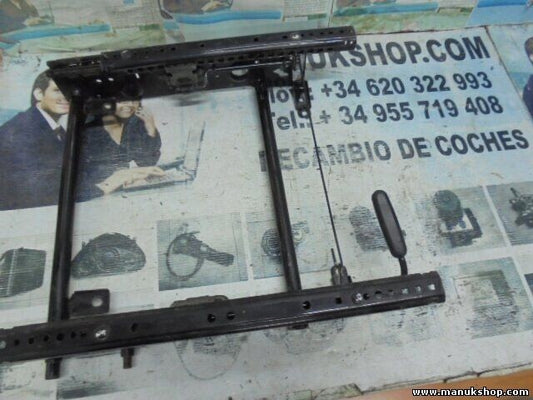 Sitzschiene Sitz Schiene Führung vorne recht Tata Grand Safari 4X4 3.0 CRD 2007