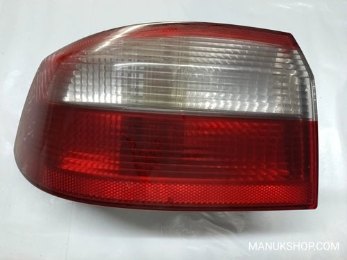Rückleuchte Links  Renault Laguna II 2 Valeo 8200002473 8200 00 24 73