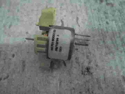 Schrittmotor Tacho Audi A3 A4 A6 TT 557019000100 55701 9000100