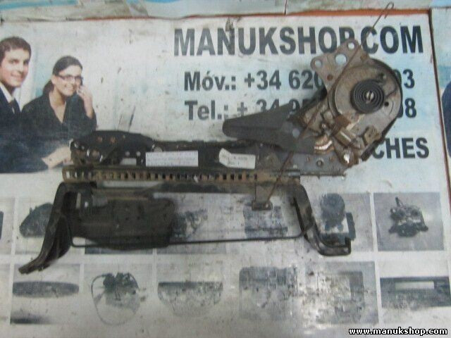 Sitzschiene Sitz Schiene Führung links seite links Nissan King Cab PickUp X61B