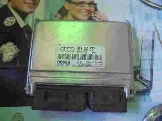 Motorsteuergerät Audi A4 B6 8E0909557 8EO909557 26SA7965 BOSCH 0261207285
