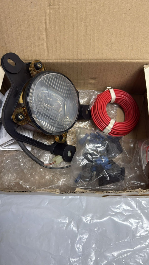 Nebelscheinwerfer rechts Toyota Corolla E11 AM27400 AM 27400 BS KIT Fog Lamps
