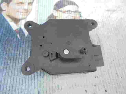Stellmotor Heizung  Peugeot Partner Citroen Berlingo Valeo 030998Z 1000052011