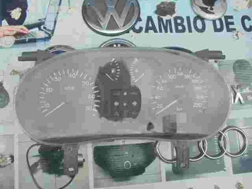 Kombiinstrument Tacho Renault Clio II P8200261119 8200261119 NS0028658X 21671934