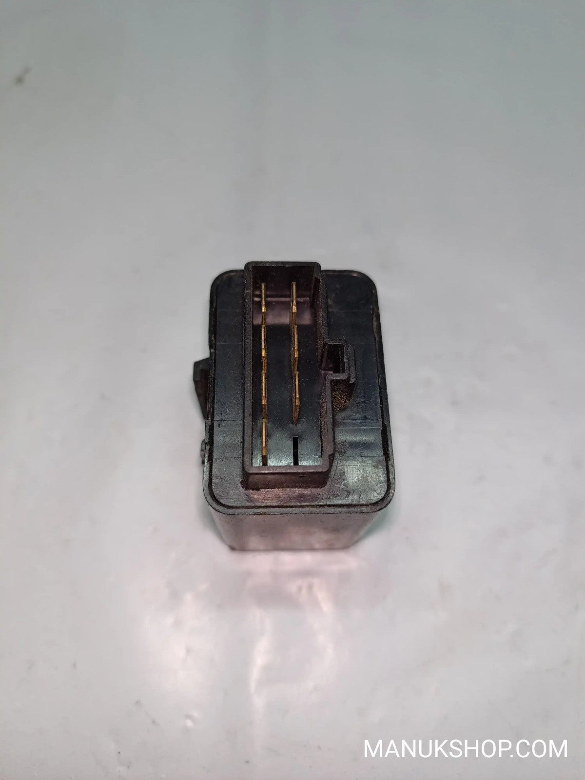Heckscheibenwischer Relais Hyundai Accent 9542033000 95420-33000 UAO M·A·SIM