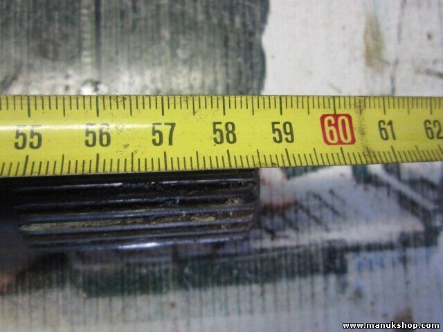 Antriebswelle Nissan Patrol GR Y60 2.8 TD RD28 3910001J00 39100-01J00 3859969640