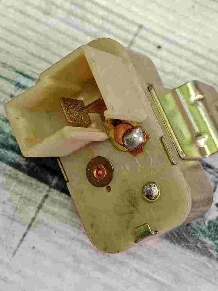 Relais  Nissan Prairie Miyamoto Horn Model-BT 65DB BT65DB BT-65DB 12V