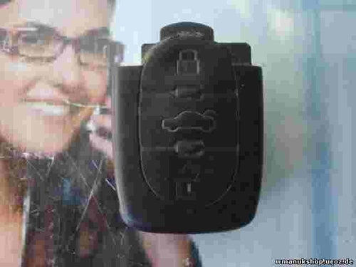 Funkfernbedienung Schlüssel Gehäuse Audi 4D0837231A BZT G131837 VD0 CEPT LPD-1