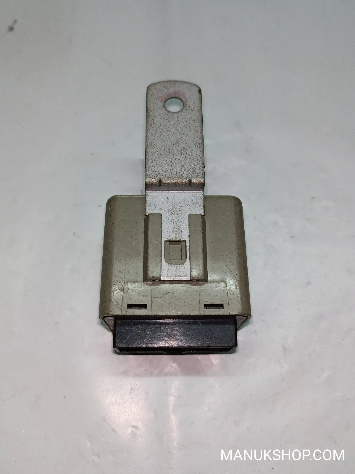 Relais Scheibenwischer Hyundai Accent 9542025000 95420-25000 ZA0