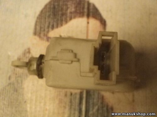 Stellmotor Tankklappe Golf 4 Passat 3B Polo 9N Bora Audi A6 3B0959701 3B0862159A