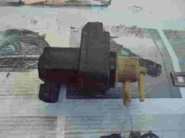 Magnetventil Unterdruckventil Renault Space IV Laguna Trafic 8200486264 70115200