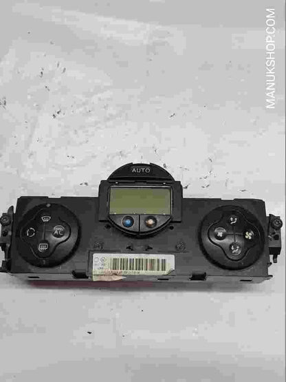 Klimabedienteil  Renault Scenic 8200265572 82 00 265 572 Valeo 69340007 H03.00