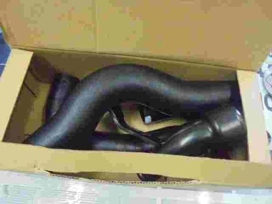 Ladeluftkühlerschlauch Toyota Lexus 0400468133 04004-68133