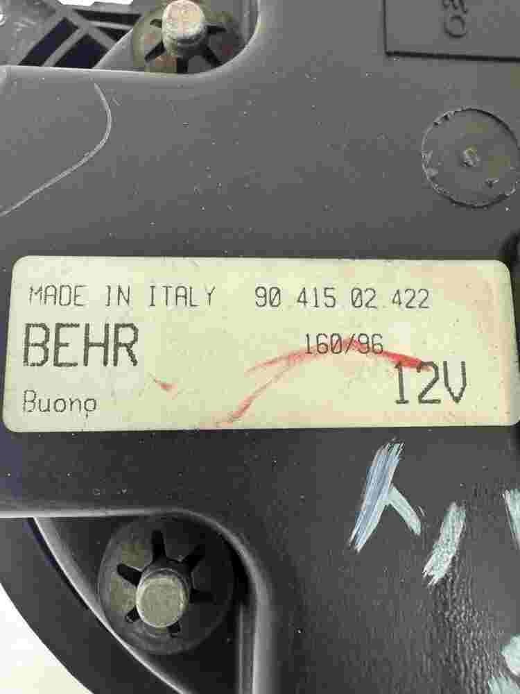 Gebläsemotor Renault Safrane Laguna II 9041502422 90 415 02 422 BEHR 160/96
