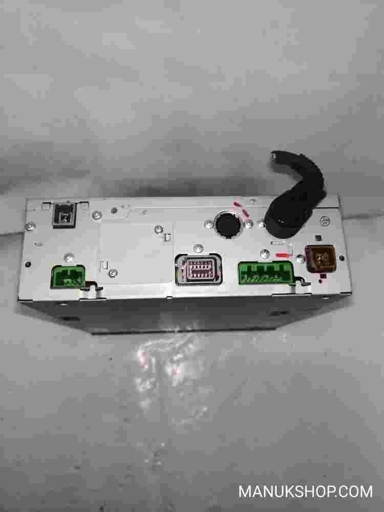 CD-Changer  Volvo V70 V70 S70 XC 86737311 8673731-1 V02870 11770082