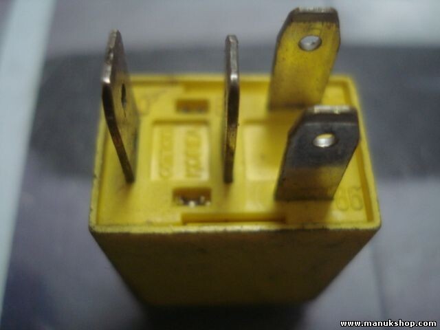 Relais Hyundai HMC 9522429700 95224-29700 OMRON UKA