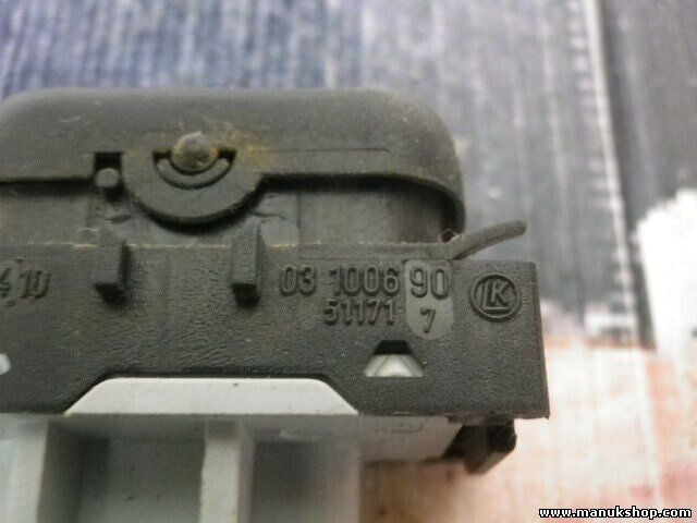 Schalter Heckwischer Mercedes-Benz ML W163 LK 1638203410 163 820 34 10 03100690