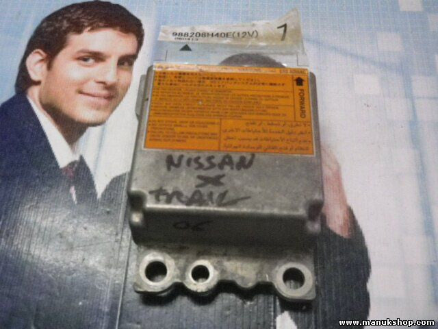 Airbagsensor Airbagsteuergerät Nissan X-Trail T30 988208H40E