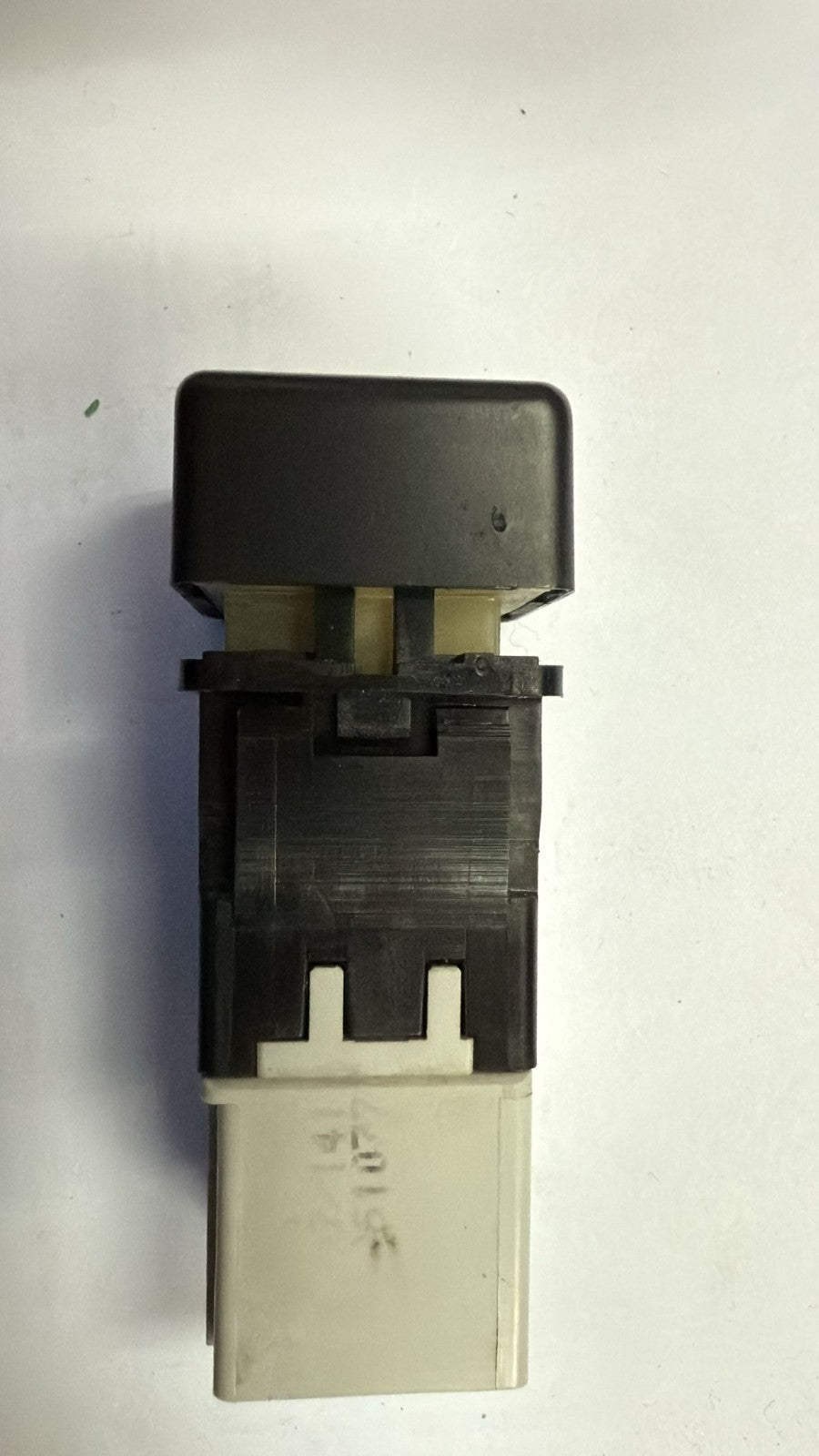Warnblinkschalter Fiat Ulysse Lancia Zeta Peugeot 806 Citroen Evasion 1471961077